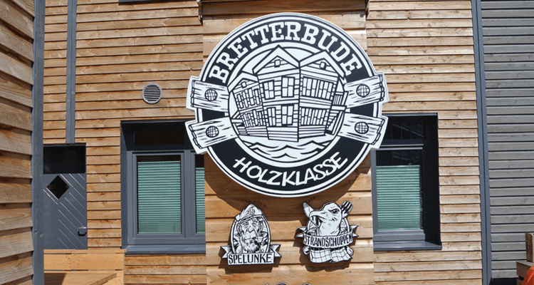 deutschland-in-der-ostsee-surfen-surfhotel-bretterbude-04