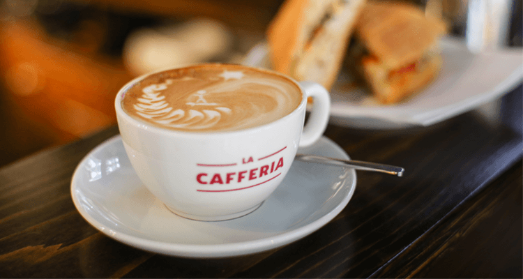 surfshops-in-deutschland-santoloco-cafe