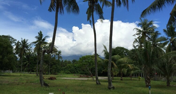 5 Gründe warum du in den Philippinen surfen solltest.