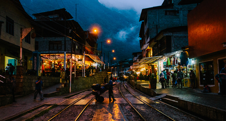 surfen-in-peru-hippie